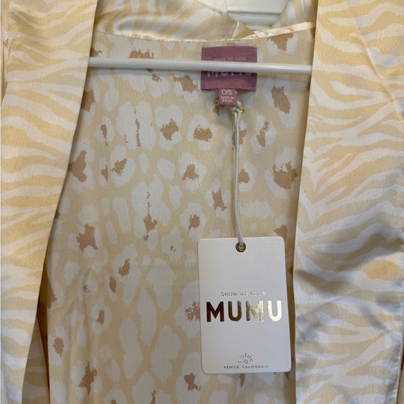 Show Me Your MuMu Cream Wrap Robe with Shawl Collar - Picture 4 of 4